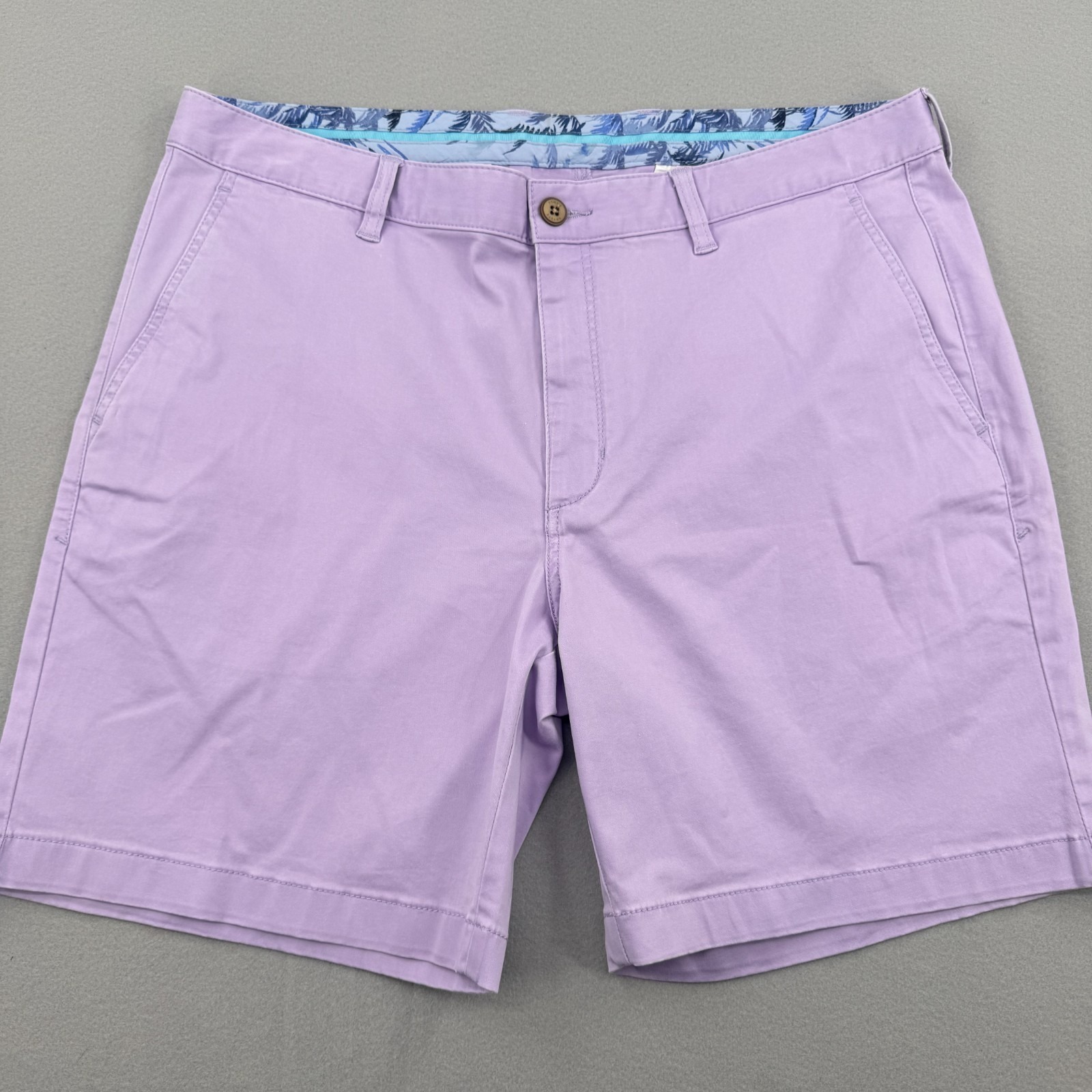 Tommy Bahama Washed Cotton Chino Shorts Mens 38 Lavender Purple Casual Summer